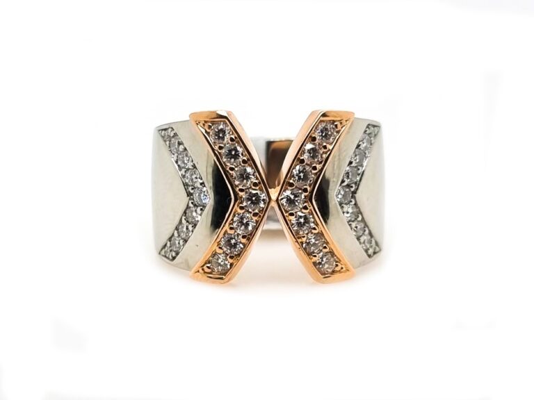 Platinum 0.33ct Brilliant Round Rub-Set Diamond Dress Ring
