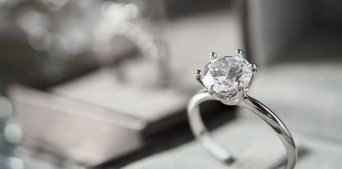 diamond engagement ring